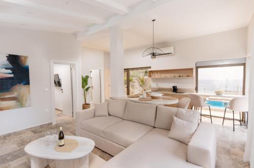 Blanche Cliff Apartments in Przno Blanche Cliff Apartments in Przno