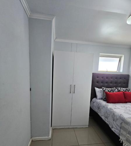 14 CZ KUBZ Apartments in Southernwood 14 CZ KUBZ Apartments in Southernwood