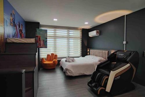 BA747 Bold - Riverine Diamond Kuching