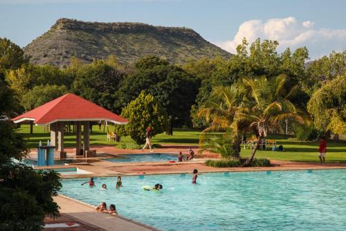 Piscina, Gariep, A Forever Resort in Gariep Dam Piscina, Gariep, A Forever Resort in Gariep Dam