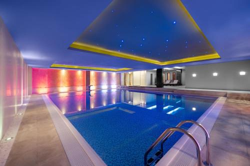 Mövenpick Hotel Sarajevo in سراييفو Mövenpick Hotel Sarajevo in سراييفو