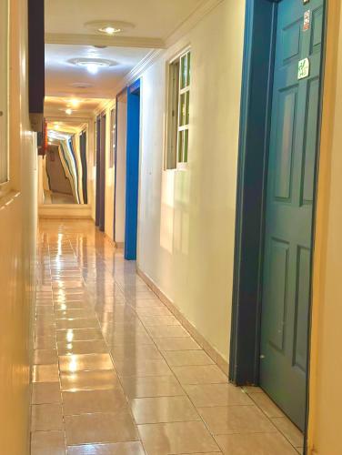 Előcsarnok, Meson Velasco in Xetamaye Előcsarnok, Meson Velasco in Xetamaye