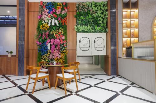 Food and beverages, IB23 Hotel in Sekeloa Food and beverages, IB23 Hotel in Sekeloa
