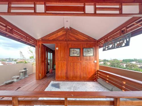 Entrance, Urbanview Hotel Dommy Yogyakarta by RedDoorz in Kasihan Entrance, Urbanview Hotel Dommy Yogyakarta by RedDoorz in Kasihan