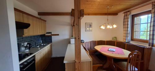 Konyha, Ferienwohnungen Schloss Wasserleonburg in Notsch Im Gailtal Konyha, Ferienwohnungen Schloss Wasserleonburg in Notsch Im Gailtal