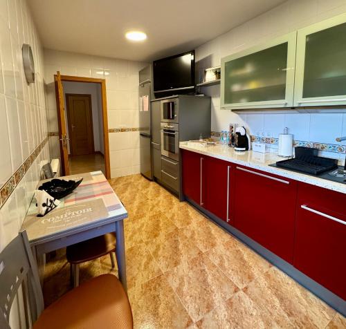 Apartamento Ronda San Antón (Apartamento Ronda San Anton) in Торо Apartamento Ronda San Antón (Apartamento Ronda San Anton) in Торо