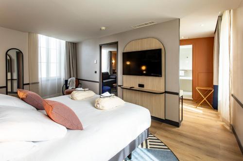 Mercure Angoulême - Hôtel de France in Angouleme Mercure Angoulême - Hôtel de France in Angouleme