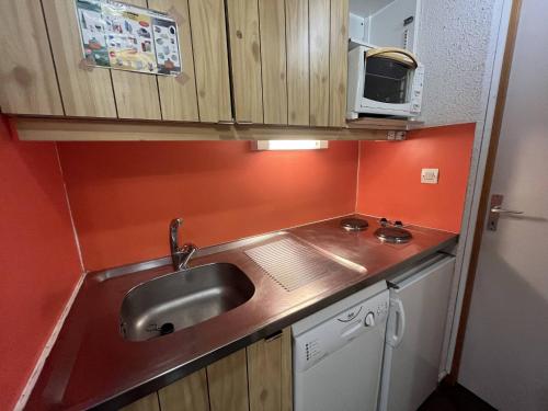2 pieces en station centrale, 6 pers, acces piste direct, chien admis - FR-1-351-253 in La Plagne 2 pieces en station centrale, 6 pers, acces piste direct, chien admis - FR-1-351-253 in La Plagne