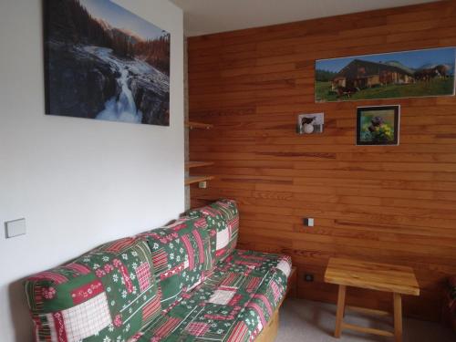 Studio fonctionnel pres des pistes, parking inclus, animaux admis - FR-1-181-2840 in La Plagne Studio fonctionnel pres des pistes, parking inclus, animaux admis - FR-1-181-2840 in La Plagne