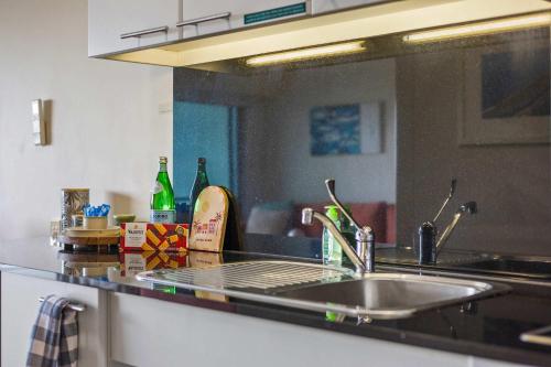 5 Star Mandurah Beach Exclusive Apt in Mandurah 5 Star Mandurah Beach Exclusive Apt in Mandurah