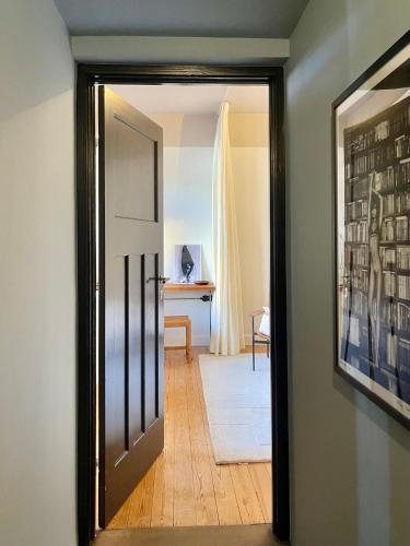 Huis Hector Mechiels ROOM in Сінт-Ніклас Huis Hector Mechiels ROOM in Сінт-Ніклас