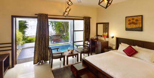 Deshadan Backwater Resort in Alleppey Deshadan Backwater Resort in Alleppey