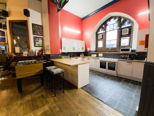 Kitchen, Belford Hostel near Dean Village Kitchen, Belford Hostel near Dean Village