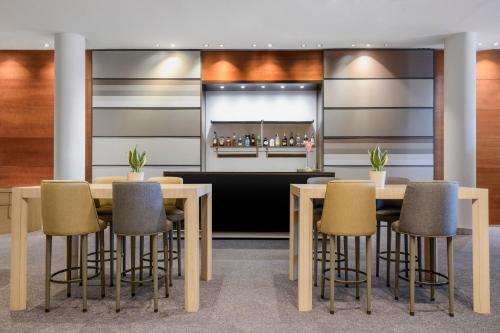 Restaurante, AC Hotel Alcala de Henares in Alcala de Henares Restaurante, AC Hotel Alcala de Henares in Alcala de Henares