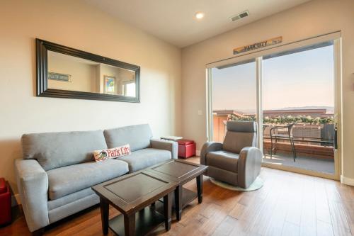 Fully Equipped 2BR Condo with Private Hot Tub & Views - Newpark Terrace 57 in คิมบอลล์ จังค์ชั่น Fully Equipped 2BR Condo with Private Hot Tub & Views - Newpark Terrace 57 in คิมบอลล์ จังค์ชั่น