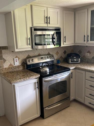 Kitchen, Lux Rentals in Oistins Kitchen, Lux Rentals in Oistins