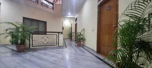 ロビー, ホテル ハル キ パウリ (Hotel Har Ki Pauri) in ハリドワール ロビー, ホテル ハル キ パウリ (Hotel Har Ki Pauri) in ハリドワール