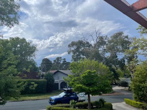 Felicity peaceful home stay in Woden Valley Felicity peaceful home stay in Woden Valley