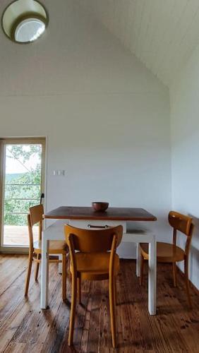 Chata - retreat na kopci in โบลวิซ Chata - retreat na kopci in โบลวิซ