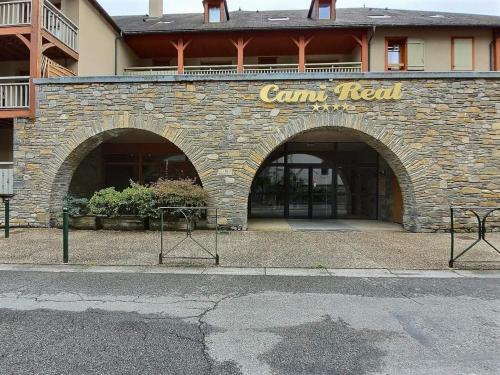 Superbe appartement avec piscine au centre St lary village in Saint-Lary-Soulan Superbe appartement avec piscine au centre St lary village in Saint-Lary-Soulan