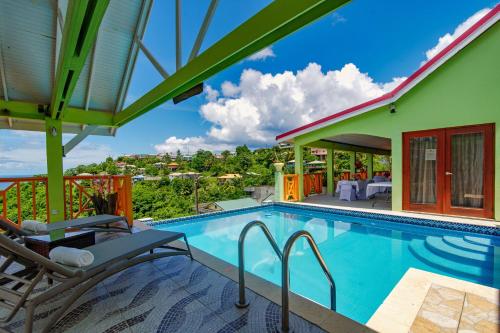 Piscine, Tropical Paradise View in Marigot Bay Piscine, Tropical Paradise View in Marigot Bay