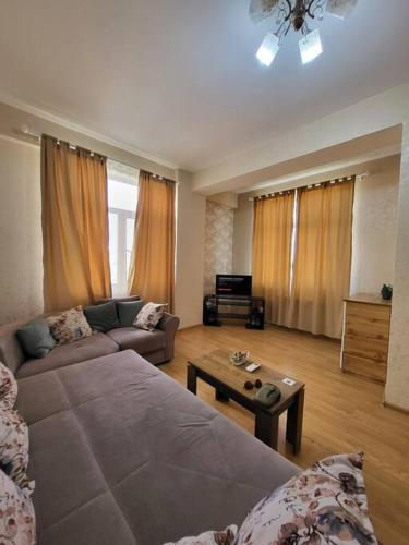 Bakikhanov apartment