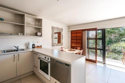 Onetangi Beach Apartments in Đảo Waiheke Onetangi Beach Apartments in Đảo Waiheke