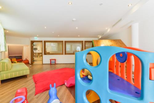 Chaletresort Lech in هولزجاو Chaletresort Lech in هولزجاو