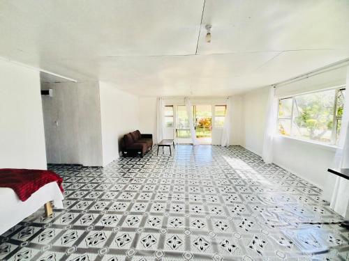 Private Double Room - Airport Cottage in Fua‘amotu Private Double Room - Airport Cottage in Fua‘amotu
