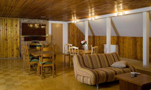 Létesítmények, Haeska Manor in Ridala Vald Létesítmények, Haeska Manor in Ridala Vald