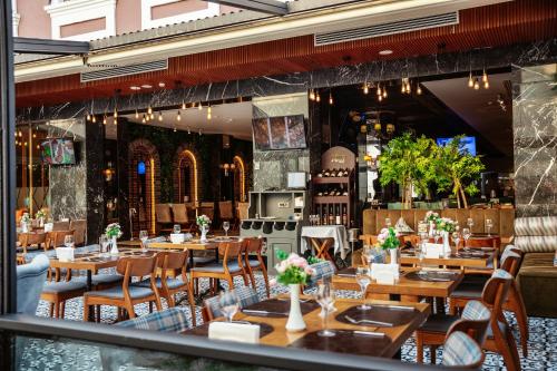 Restoran, Theatrum Hotel Baku in Bakü Restoran, Theatrum Hotel Baku in Bakü