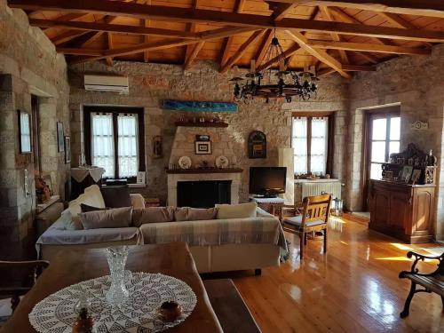 Leonidio Stone House in พอร์โต เคไล Leonidio Stone House in พอร์โต เคไล