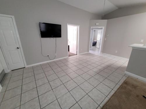 Fresh CrashPads 2 in Missouri City Fresh CrashPads 2 in Missouri City