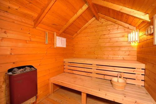 Szauna, Spa Chalets In Olive Grove in Eliad Szauna, Spa Chalets In Olive Grove in Eliad