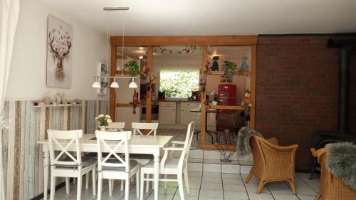 Létesítmények, Wald-Elfe in Essel Létesítmények, Wald-Elfe in Essel