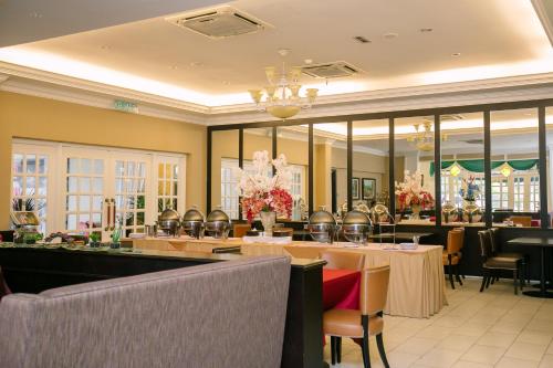 設施, 默迪卡酒店 (Merdeka Hotel) in 居鑾 設施, 默迪卡酒店 (Merdeka Hotel) in 居鑾