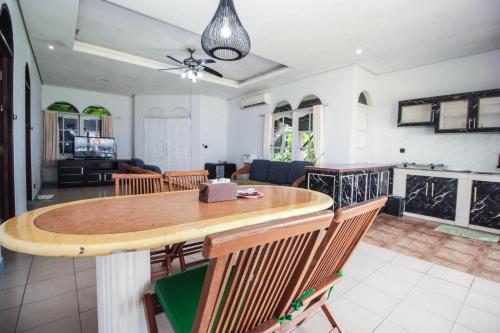 Comoditats, Allisa Resort Hotel in Anyer Comoditats, Allisa Resort Hotel in Anyer