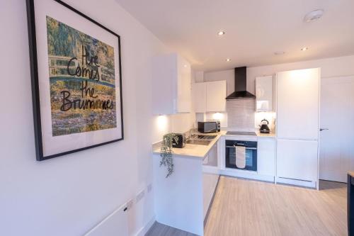 One Bed Apartment Gem Steps to City in Birmingham One Bed Apartment Gem Steps to City in Birmingham
