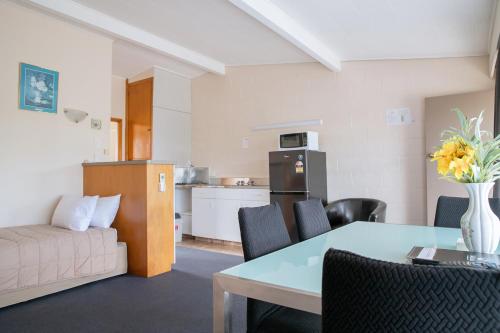 ห้องครัว, Tuki Tuki Motel in ไวปูคูโร ห้องครัว, Tuki Tuki Motel in ไวปูคูโร