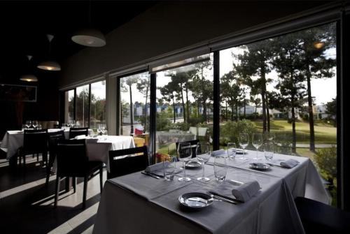 Villa Palmela Resort V5 Piscina privado in กิงตา โด อังโช Villa Palmela Resort V5 Piscina privado in กิงตา โด อังโช