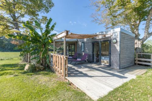 Surrounding environment, Tiny House avec SPA, proche de Bordeaux et de Saint-Emilion in Saint-Pierre-de-Bat Surrounding environment, Tiny House avec SPA, proche de Bordeaux et de Saint-Emilion in Saint-Pierre-de-Bat
