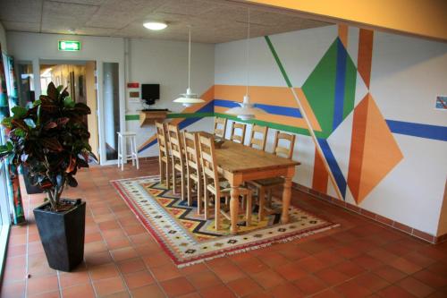 Shared lounge/TV area, Motel Spar 10 in Viborg Shared lounge/TV area, Motel Spar 10 in Viborg