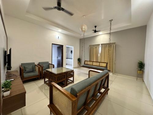 Thulasi Avenue inn in Pollachi Thulasi Avenue inn in Pollachi