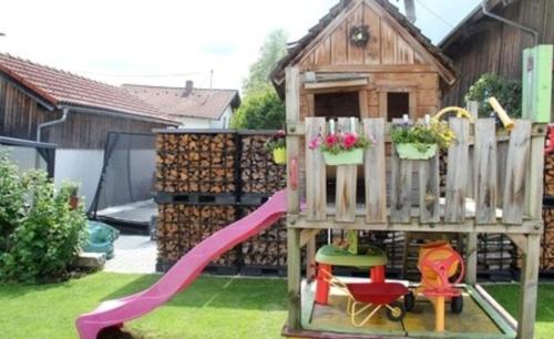 Ferienwohnung Nr 1, neben einem Bauernhof, Roßhaupten, Allgäu (Ferienwohnung Nr 1, neben einem Bauernhof, Roßhaupten, Allgau) in Rosshaupten Ferienwohnung Nr 1, neben einem Bauernhof, Roßhaupten, Allgäu (Ferienwohnung Nr 1, neben einem Bauernhof, Roßhaupten, Allgau) in Rosshaupten