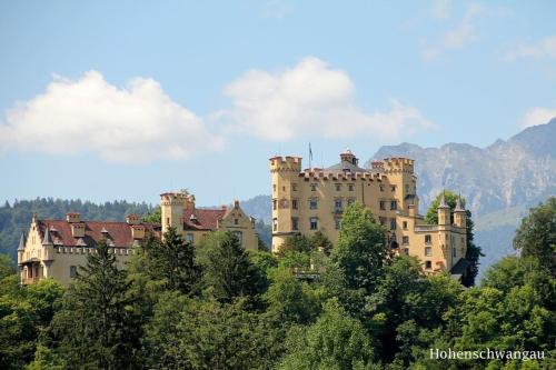 Ferienwohnung Nr 1, neben einem Bauernhof, Roßhaupten, Allgäu (Ferienwohnung Nr 1, neben einem Bauernhof, Roßhaupten, Allgau) in รอสส์เฮาพ์เทิน Ferienwohnung Nr 1, neben einem Bauernhof, Roßhaupten, Allgäu (Ferienwohnung Nr 1, neben einem Bauernhof, Roßhaupten, Allgau) in รอสส์เฮาพ์เทิน