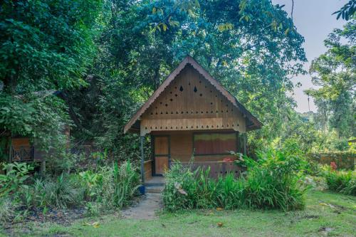 Näkymä ulkoa, Pak Mus Guest House Ketambe - 0813-7072-1793 in Bukit Lawang Näkymä ulkoa, Pak Mus Guest House Ketambe - 0813-7072-1793 in Bukit Lawang