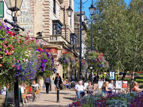 Harrogate Entire House, free parking and garden in High Harrogate Harrogate Entire House, free parking and garden in High Harrogate