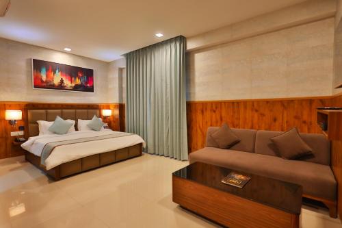 View, Clay Inn Hotel, Gurugram in Gurgaon View, Clay Inn Hotel, Gurugram in Gurgaon