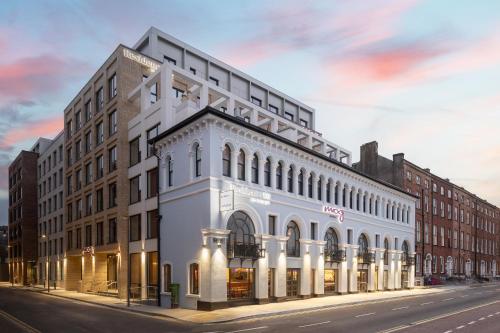 Residence Inn by Marriott Cork in แชนดอน Residence Inn by Marriott Cork in แชนดอน