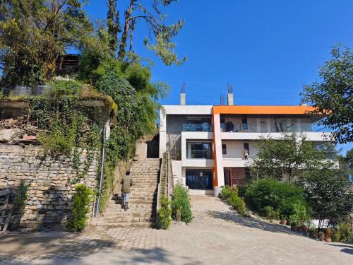 피스풀 코티지 앤 카페 뒤 몽트 (Peaceful Cottage & Cafe Du Mont) in 나가르코트 피스풀 코티지 앤 카페 뒤 몽트 (Peaceful Cottage & Cafe Du Mont) in 나가르코트